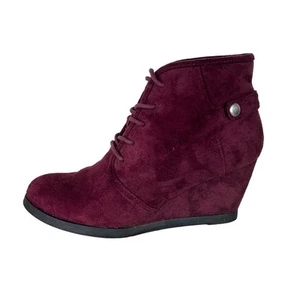 Madden Girl Boots Womens 8.5 Dusky Burgundy Ankle Bootie Wedge Heel Faux Suede - Picture 1 of 10