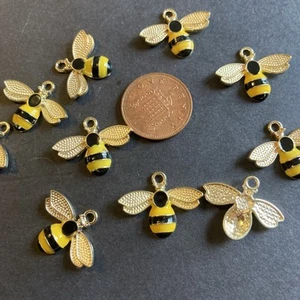 10 x GOLDEnamel Bee Charms , yellow and black stripes Bumble Bees Charms UK - Picture 1 of 2