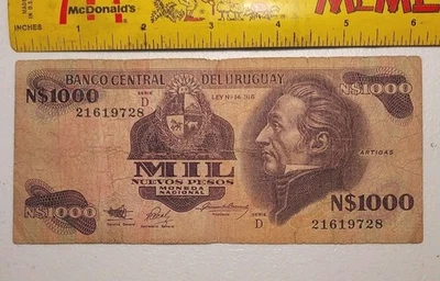 1992 Uruguay 1,000 Nuevos Pesos Note *J.G. Artigas* (naj/08) - Image 1 of 2