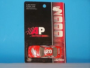 AP ACTION 2000 NASCAR #20 THE HOME DEPOT EDICIÓN LIMITADA COLECCIONABLE PARA ADULTOS SIN USAR Y EN CAJA - Imagen 1 de 5