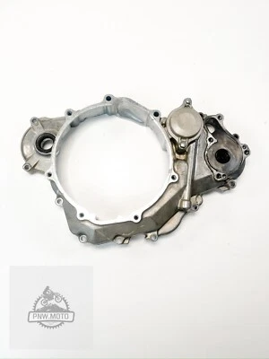 2014 - 2017 YAMAHA YZ450F YZ 450F OEM INNER CLUTCH COVER - Изображение 1 из 4