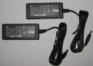 2 X 5 V DC - 2 Amp HP Power Adapter / Compact Charger - 4 mm Plug - L2056-60001 - Picture 1 of 5
