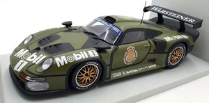 UT Models 1/18 Scale 39627 - Porsche 911 GT1 Test car - Camouflage - Picture 1 of 5