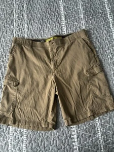 Lee Men’s 44 Extreme Comfort Cargo Shorts - Picture 1 of 10