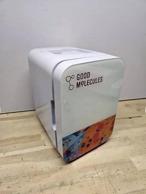 GOOD MOLECULES Limited Edition Skin Care Mini Fridge - Image 1 of 4