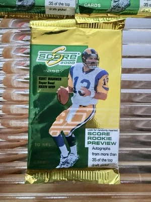 2000 Score NFL Football Trading Cards Unopened Sealed Hobby Pack - Image 1 of 3