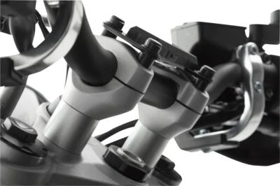 Elevador de barra Triumph Street Triple 675 ABS 2013-2016 SW Motech 20 mm Foto 1 de 4