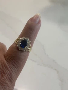 Blue Sapphire Oval Gemstone Set With CZ in 14K Yellow Gold Size 7 - Picture 1 of 8