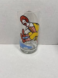 MCDONALDLAND action series 1977 ronald vintage drinking glass - Picture 1 of 5