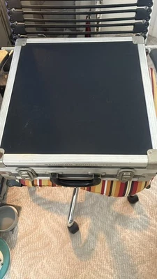 Discos y estuche personalizados E-MU Emax Foto 1 de 3