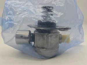 New High Pressure Fuel Pump for Hyundai Sonata & Kia Sorento 353202G720 - Picture 1 of 6