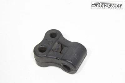 2021-2025 KIA SORENTO 2.5L FRONT EXHAUST MUFFLER PIPE MOUNT INSULATOR HANGER OEM - Image 1 of 4