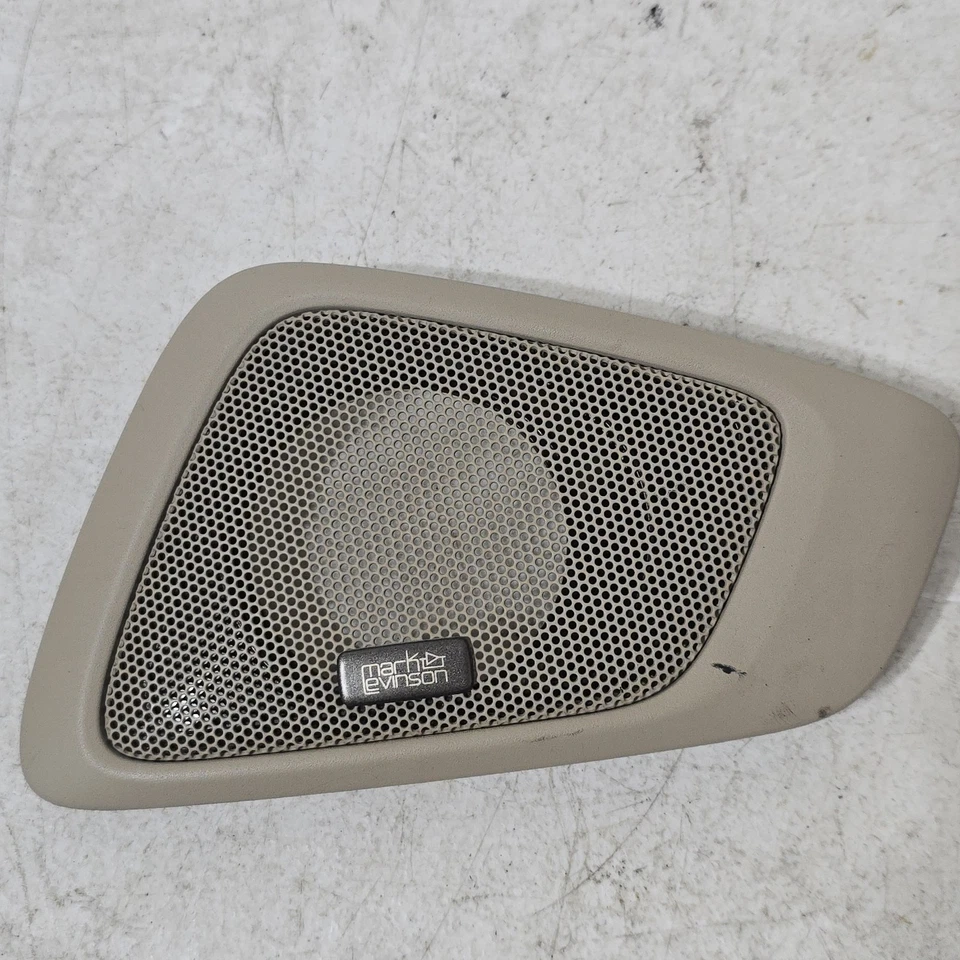 Lexus GX470 2003-2009 puerta delantera derecha altavoz parrilla cubierta marca Levinson marfil Foto 1 de 4