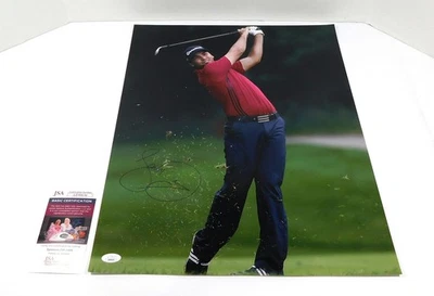 Jason Day Signed 16 x 20 Color Photo PGA Golf JSA Auto AR90636 - Image 1 of 3