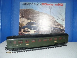 TRAIN ECHELLE HO HORNBY WAGON DE VOYAGEURS FORESTIER DE LA SNCF échelle 1/87 ème - Picture 1 of 1