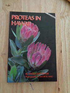 Proteas in Hawaii by Jacob Mau and Kay Kepler SC 1988 - Picture 1 of 1