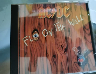 AC/DC - Fly On The Wall ALBERT Foto 1 de 3