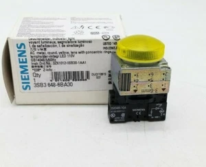 Siemens 3SB3648-6BA30 Indicator Light - Picture 1 of 4