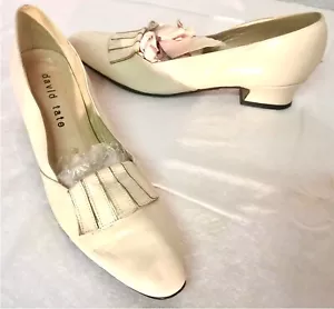David Tate Damen cremefarben Leder adrette Kiltie dicke französische Heels ~ 7,5 SS - Bild 1 von 10
