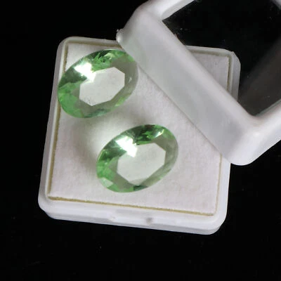 Par de piedras preciosas sueltas de amatista verde corte ovalado de 8 quilates/2 piezas a juego para joyería Foto 1 de 4