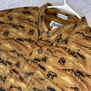 Duluth Trading Shirt Men Size XL Brown Bear AOP Free Swingin Untucked Flannel - Picture 1 of 13