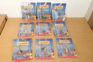 Pocahontas Action Figure Bundle Disney Mattel 1994 2,5" x9 NOS Raro - Foto 1 di 20