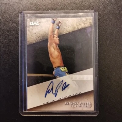 Anthony Pettis Auto Card Certified Autograph 2015 Topps UFC Knockout - Image 1 of 2