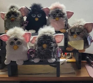 Furby Model 70-800 1998, 1. Generation 5 working own color, plus one for repair - Bild 1 von 24