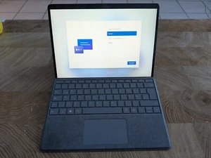 Microsoft Surface Pro X 13" (256GB SSD, Microsoft SQ1, 3,00GHz, 8GB) 2-in-1... - Bild 1 von 6