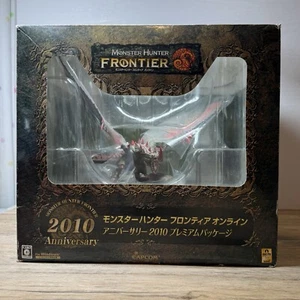 Capcom Monster Hunter Frontier Online 2010 Anniversary Premium Pack JP Used - Foto 1 di 24