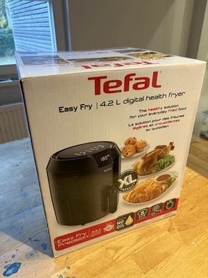 Tefal Easy Fry Compact Heißluft-Fritteuse - Schwarz - Bild 1 von 4