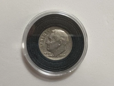 1967 No Mint Mark Roosevelt Dime Off Center Double Strike Mint Error Coin Rare - Image 1 of 4