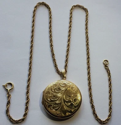 9CT YELLOW GOLD DOUBLE LINK  CHAIN  19.1/4 IN LONG  & LOCKET,  14.97 GRAMS. LOT - Image 1 of 4