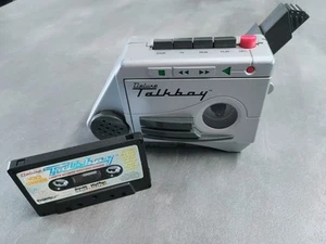 Home Alone 2  Deluxe Talkboy 1992 Vintage Tiger Walkman Recorder Cassette  - Picture 1 of 7