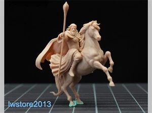 1/18 Men on Horseback Set Miniature Scene Props Car Stereoscopic Model - Picture 1 of 3
