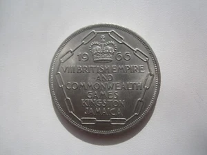 NICE GRADE 1966 JAMAICA 5 SHILLINGS - Picture 1 of 2