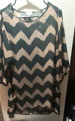 Camiseta sin mangas Lily blanca manga 3/4 estampado animal con camiseta negra talla L Foto 1 de 3