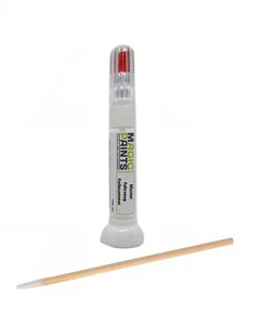 Lackstift Klarlack glänzend mit 10ml, Pinsel und stift für Steinschläge in einem - Picture 1 of 5