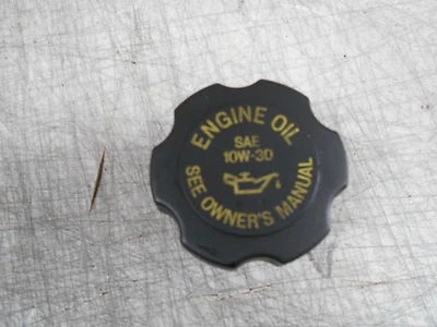 1998 1999  Buick Park Avenue Oil filler cap lid top - Image 1 of 2