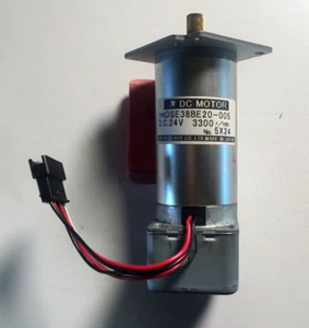 ROLANDSP-540V SP-300V  FEED MOTOR DSE38BE20 -005 D.C.24V 3300 R/MIN No. 5X24 - Picture 1 of 6