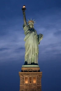 Statue of Liberty New York Art Wall Decor - POSTER 20x30 - Picture 1 of 4