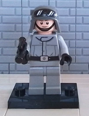 LEGO Star Wars 75332 AT-ST Driver - Helmet with Molded Goggles Minifigure NEW! - Image 1 of 4