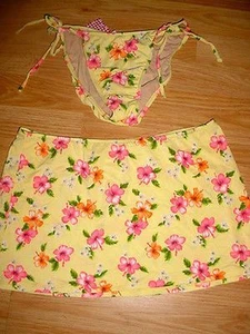 1 pc-Xhilaration Yellow Rhinestone Bathing Swim Suit-Bikini Bottoms & Sarong-M - Picture 1 of 1