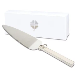 Linea quadrifoglio nozze paletta torta 28 cm con scatola bomboniere solidali ide - Foto 1 di 2