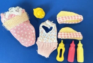 Krissy Baby Sister Barbie Clothes Accessories - Picture 1 of 7