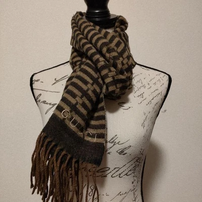 GUCCI Silenciador Bufanda Rodilla Manta Flecos Negro Usado Japón Foto 1 de 4
