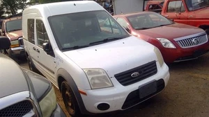 Driver Front Spindle/Knuckle Knuckle Fits 10-13 TRANSIT CONNECT 1592848 - Picture 1 of 14