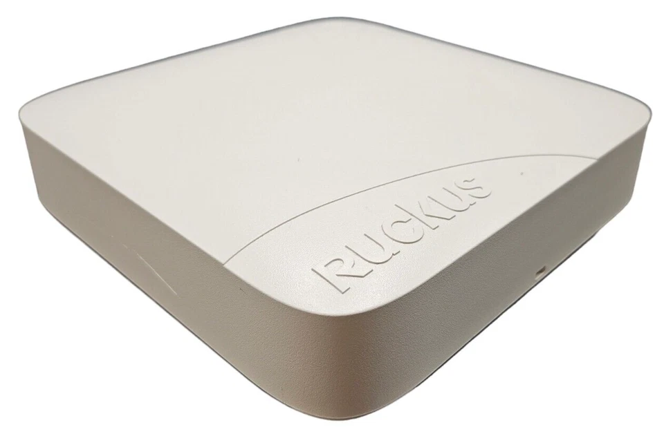 Ruckus ZoneFlex R700 Dual Band Wireless Access Point | 901-R700-U500 | - Image 1 of 4