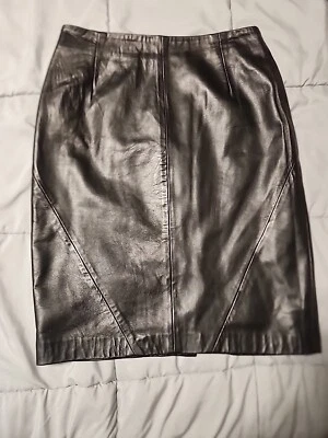 Falda lápiz recta para mujer Lillie Rubin cuero negro talla 28" totalmente forrada  Foto 1 de 4