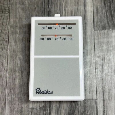 Robertshaw 986-1R 机械恒温器 仅加热 E129660 — 第 1/3 张图片